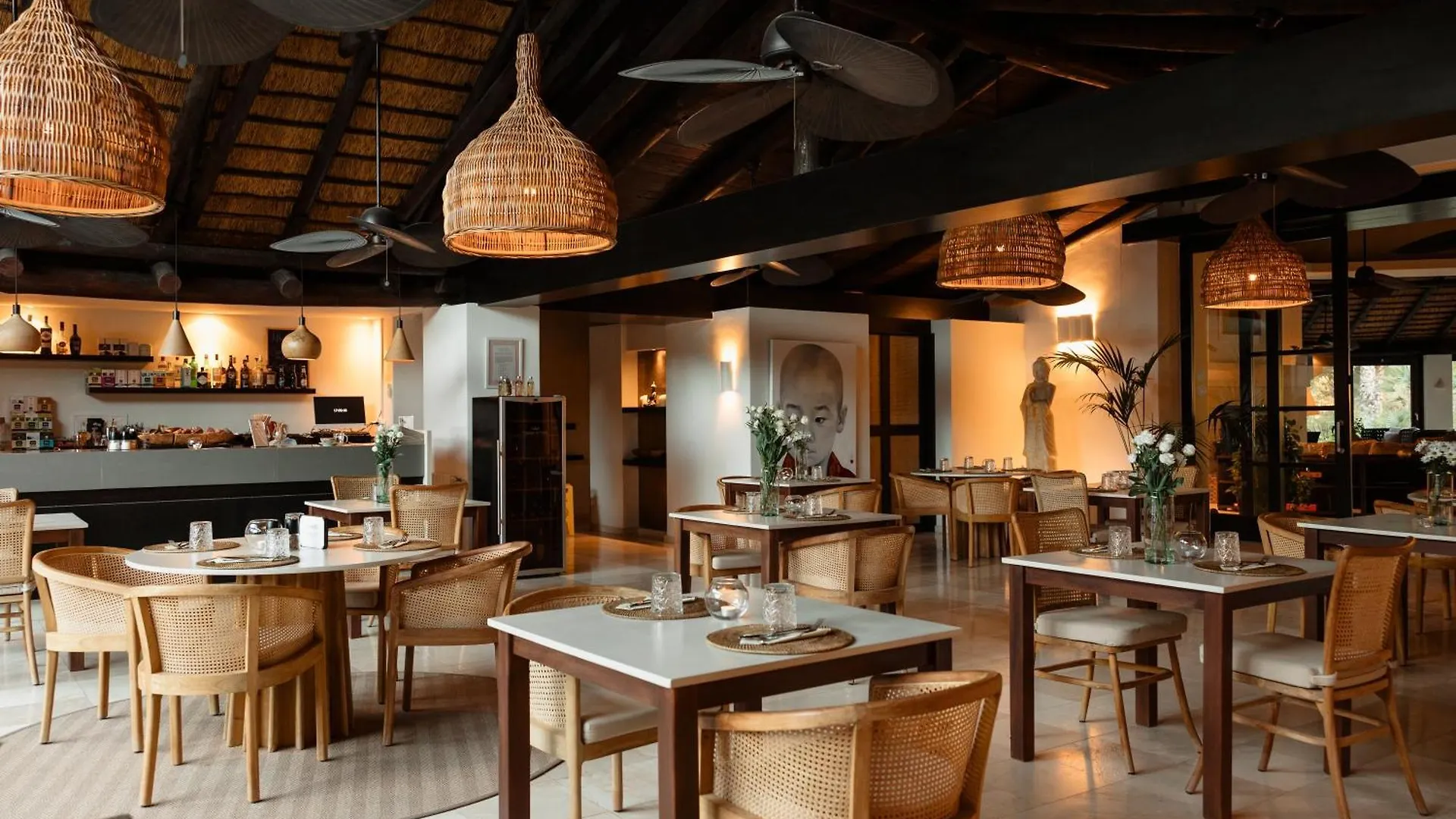 Hotel Shanti Som Monda